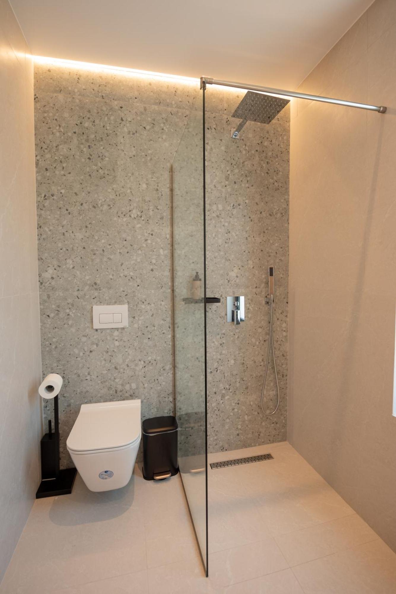 Calma Boutique Hotel Vlorë Exteriör bild