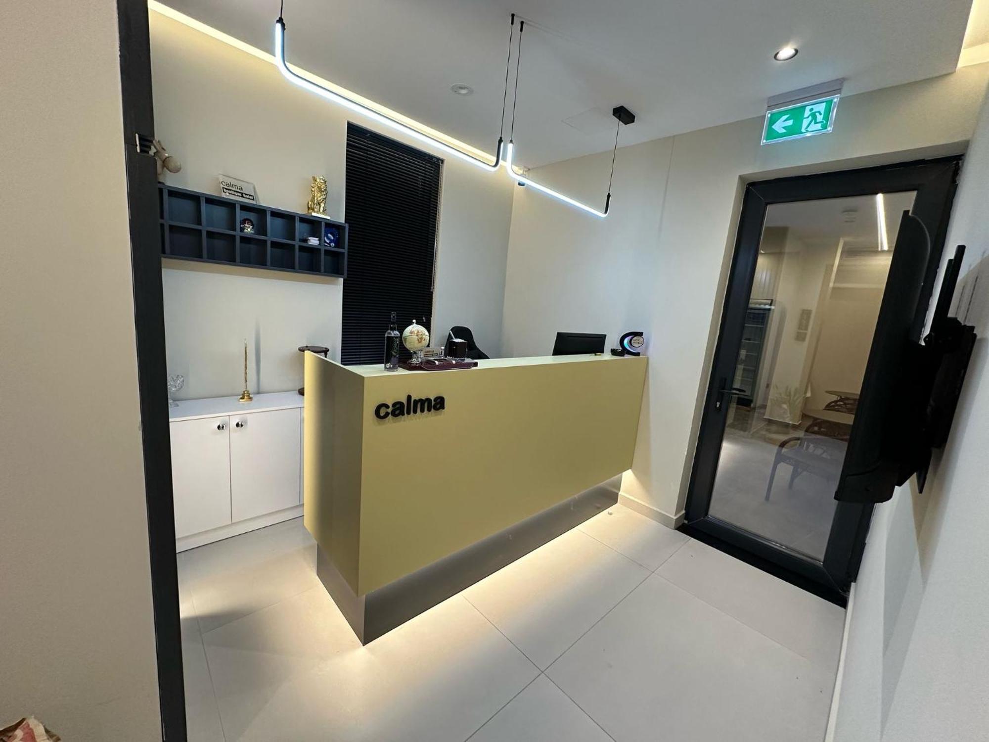 Calma Boutique Hotel Vlorë Exteriör bild